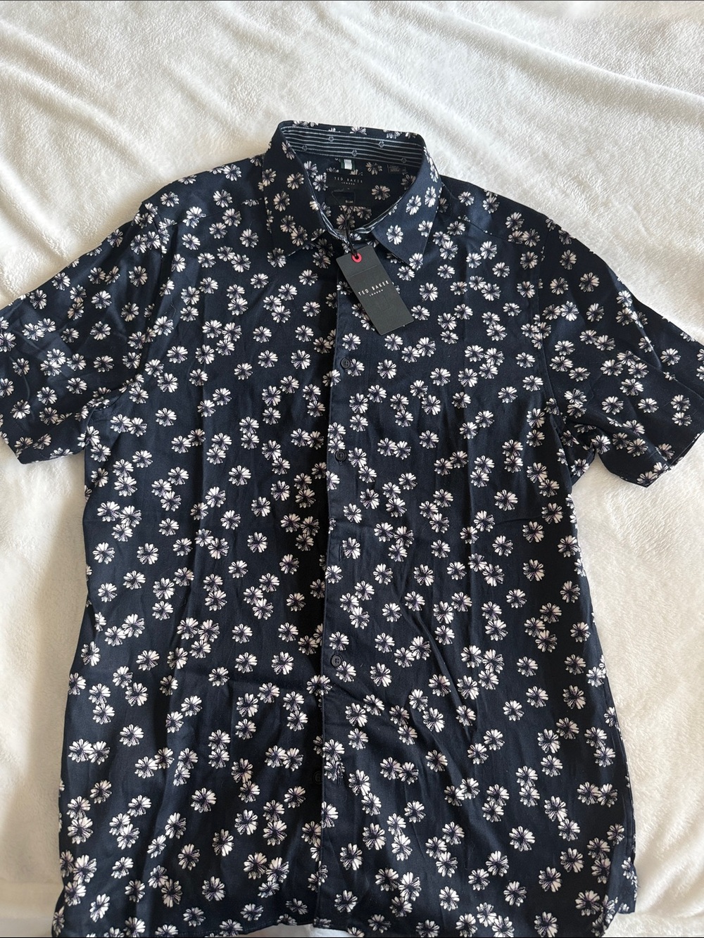 Ted Baker London Navy Short-Sleeve Floral Button-Down Shirt NWT Sz 4 (men’s M)